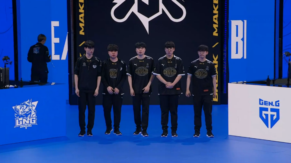 中的辉煌回 中的辉煌回