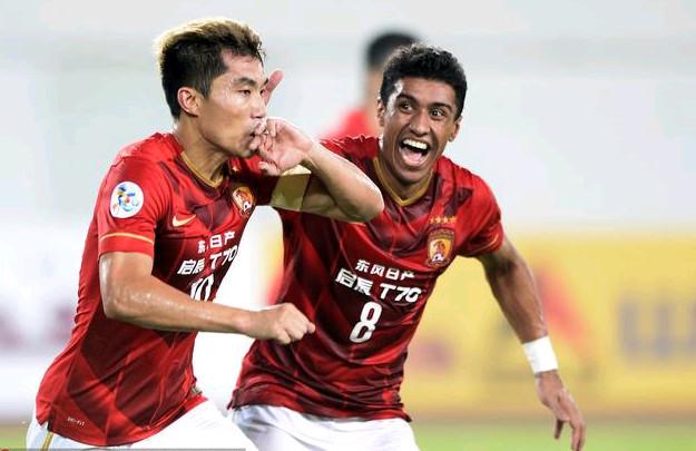 超比赛的底